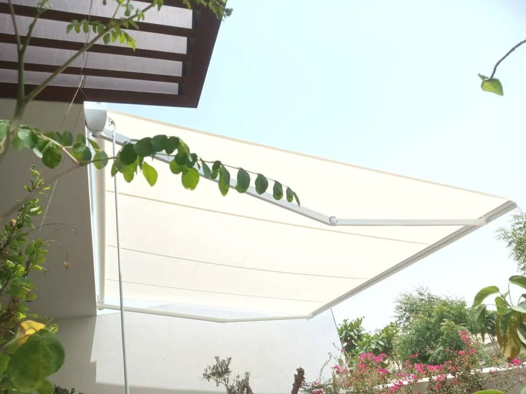 Complet pro Awning in Pulse Residence Dubai
