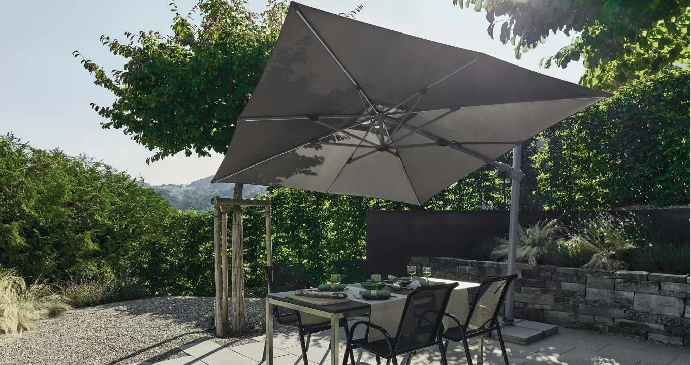Varioflex Solar LED cantilever umbrella